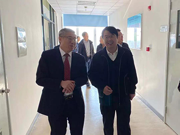 浦东新区管幼军副区长一行10余人莅临JDB电子现场调研CRO市场及公司业态